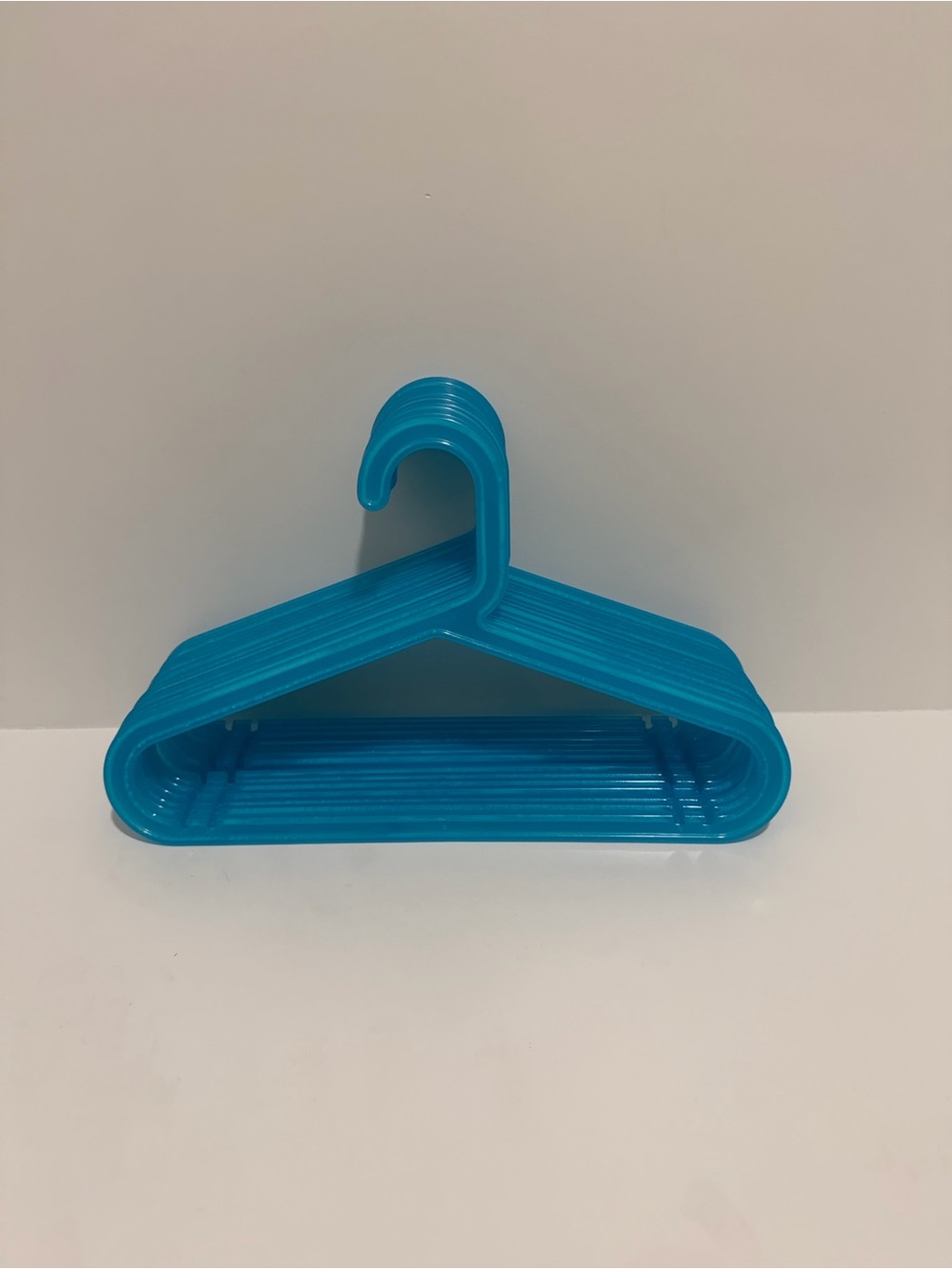 IKEA BAGIS Childrens Clothes Hangers Anna Efverlund Neon blue set of 14